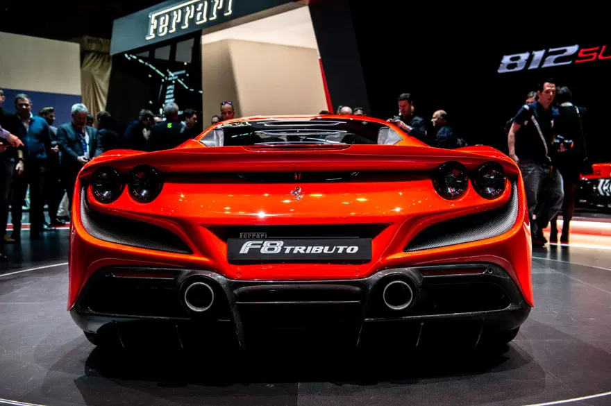 Cenevre’de Ferrari’den F8 Tributo tanıtımı Cenevre’de Ferrari’den F8 Tributo tanıtımı