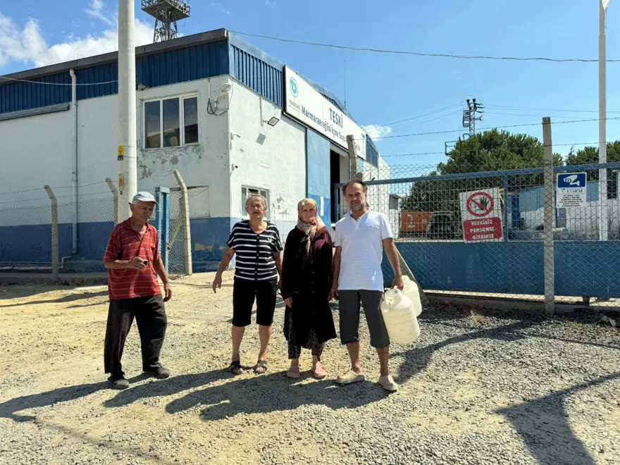 Su kesintileri bitmedi, yazlıkçılar çeşmelere akın etti 1