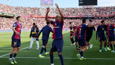 Barcelona'ya itfaiye engeli: Dönüşleri ertelendi