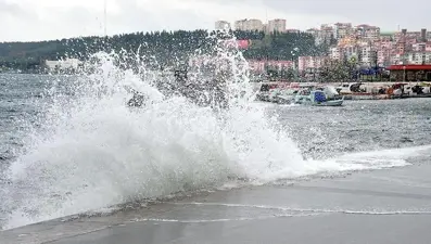 Meteoroloji'den Ege Denizi için fırtına uyarısı
