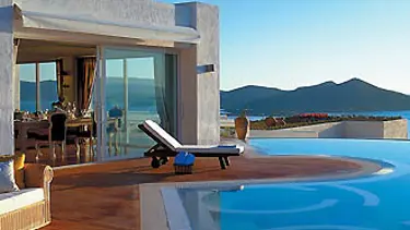 Çeşme'de yazlık evlerin fiyatları tavan yaptı