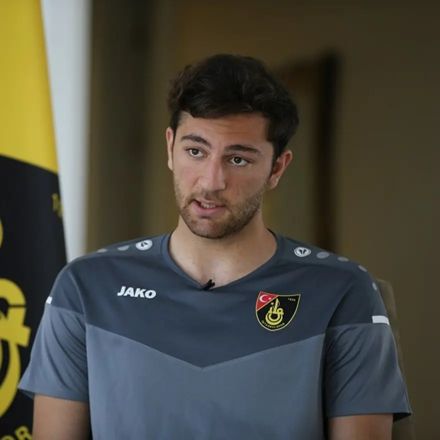 EMRECAN UZUNHAN - BEŞİKTAŞ 20