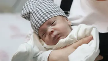 Samsun'da 600 gram doğan Ege bebek hayata tutundu