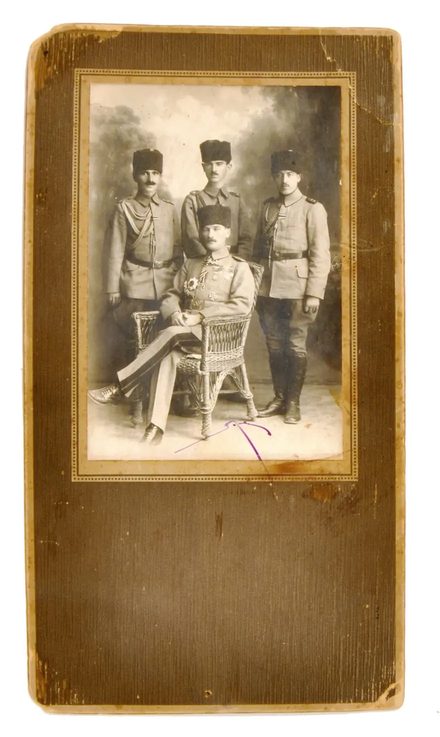 Atatürk’e ait fotoğraflar müzayedede 