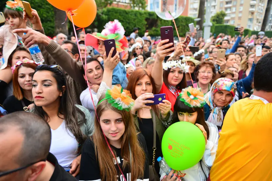 Adana'da renkli Portakal Çiçeği Karnavalı korteji 17 Adana'da renkli Portakal Çiçeği Karnavalı korteji 17