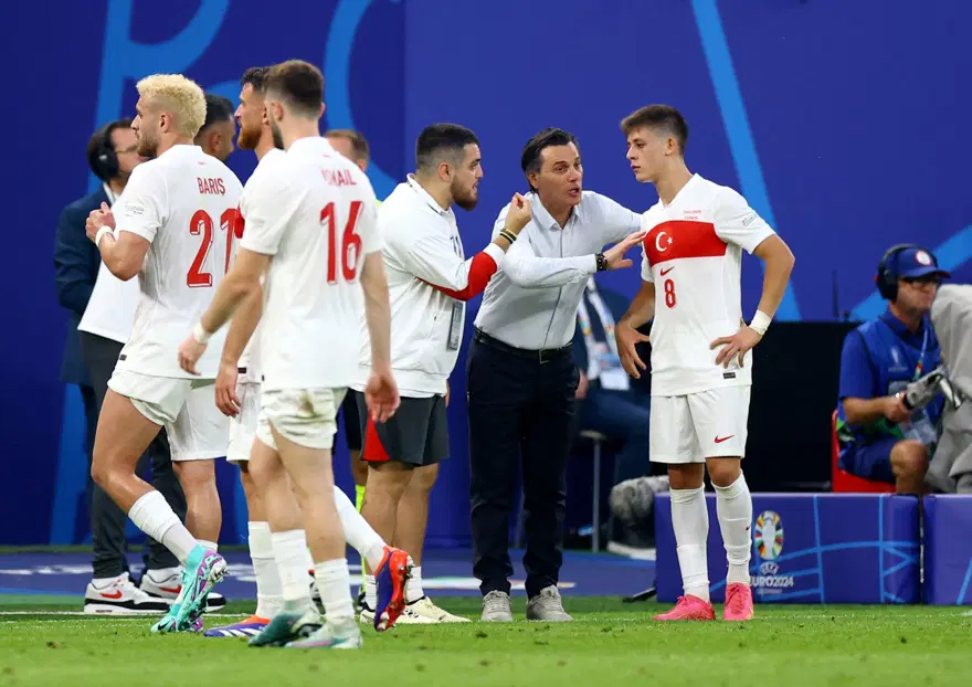 Türkiye, Çekya karşısında kazanarak EURO 2024'te son 16'ya kaldı 13