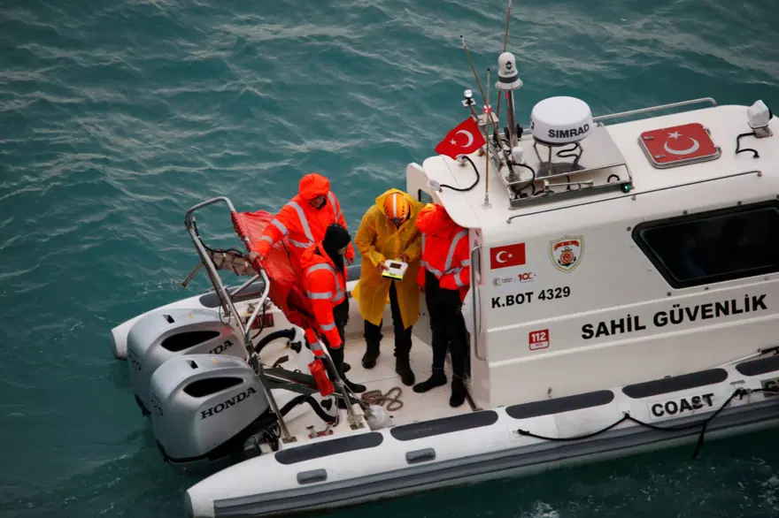 Antalya’da falezlere düşen araç: Gelişmiş cihazlar bir noktada sinyal verdi 12 Antalya’da falezlere düşen araç: Gelişmiş cihazlar bir noktada sinyal verdi 12