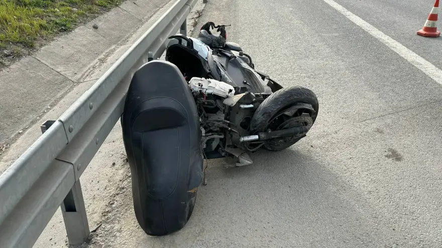 TEM’de feci kaza:Motosiklet sürücüsü öldü, yolcu ağır yaralı 3 TEM’de feci kaza:Motosiklet sürücüsü öldü, yolcu ağır yaralı 3