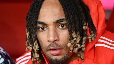 Galatasaray fırsat peşinde: Sacha Boey sürprizi