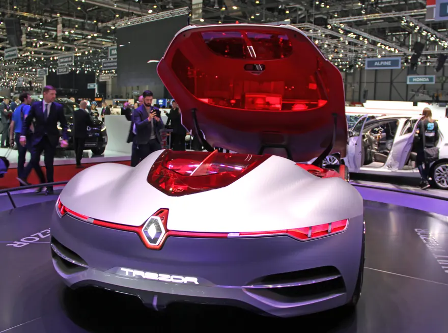 Cenevre'de şov başladı 72