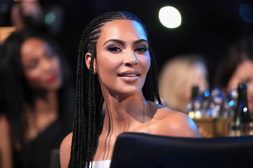 Kim Kardashian 5 dakikada 5 milyon dolar kazandı (Sadece sosyal medya kullandı) 1