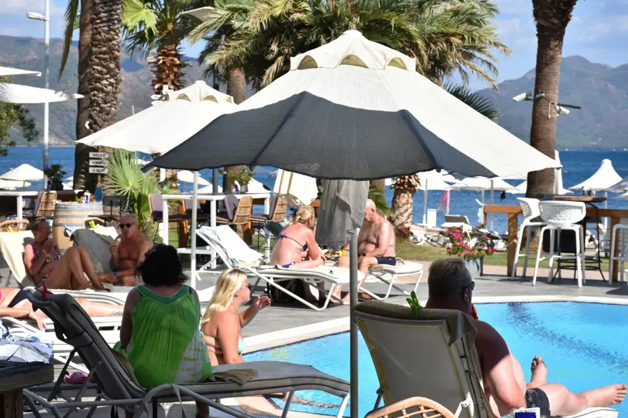 Marmaris'e İngiliz piyangosu 3 Marmaris'e İngiliz piyangosu 3