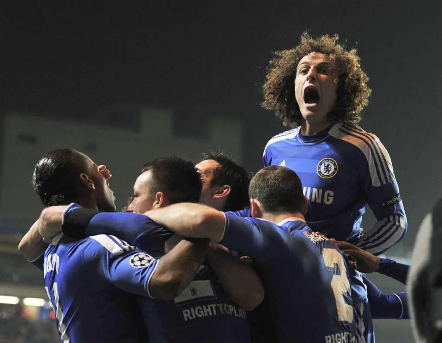 Chelsea uzatmalarda güldü 6