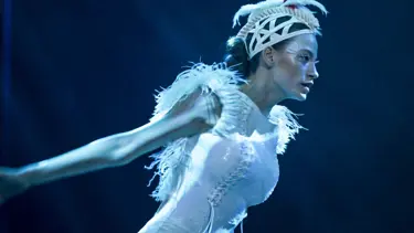 Çağla Şıkel'den Serenay Sarıkaya itirafı