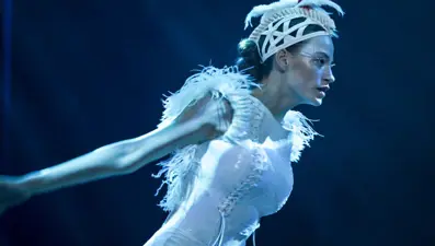 Çağla Şıkel'den Serenay Sarıkaya itirafı