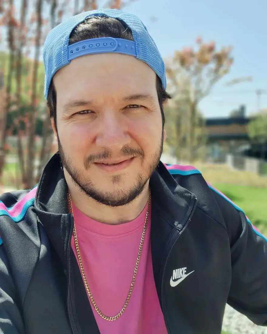 Şahan Gökbakar dolandırıldı 1 Şahan Gökbakar dolandırıldı 1