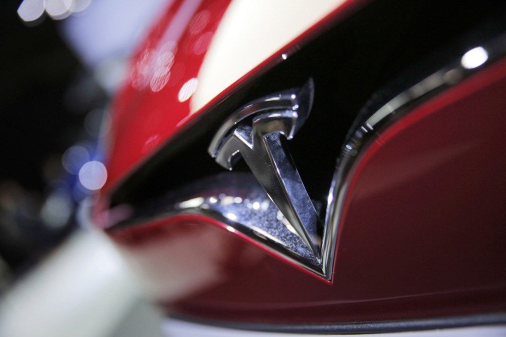 Tesla'dan menzil ve performans artışı