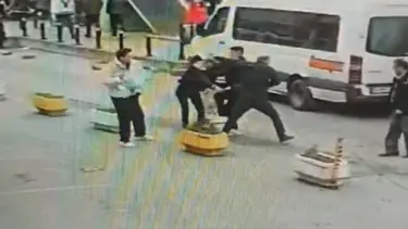 Büyükçekmece'de minibüsçülerin 'yolcu alma' kavgası ölümle bitti