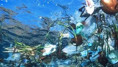 Deniz çöplerinden ibretlik müze