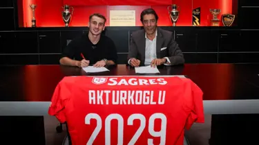 Kerem Aktürkoğlu Benfica'ya imzayı attı: Dört yılda 3. Lig'den Avrupa!