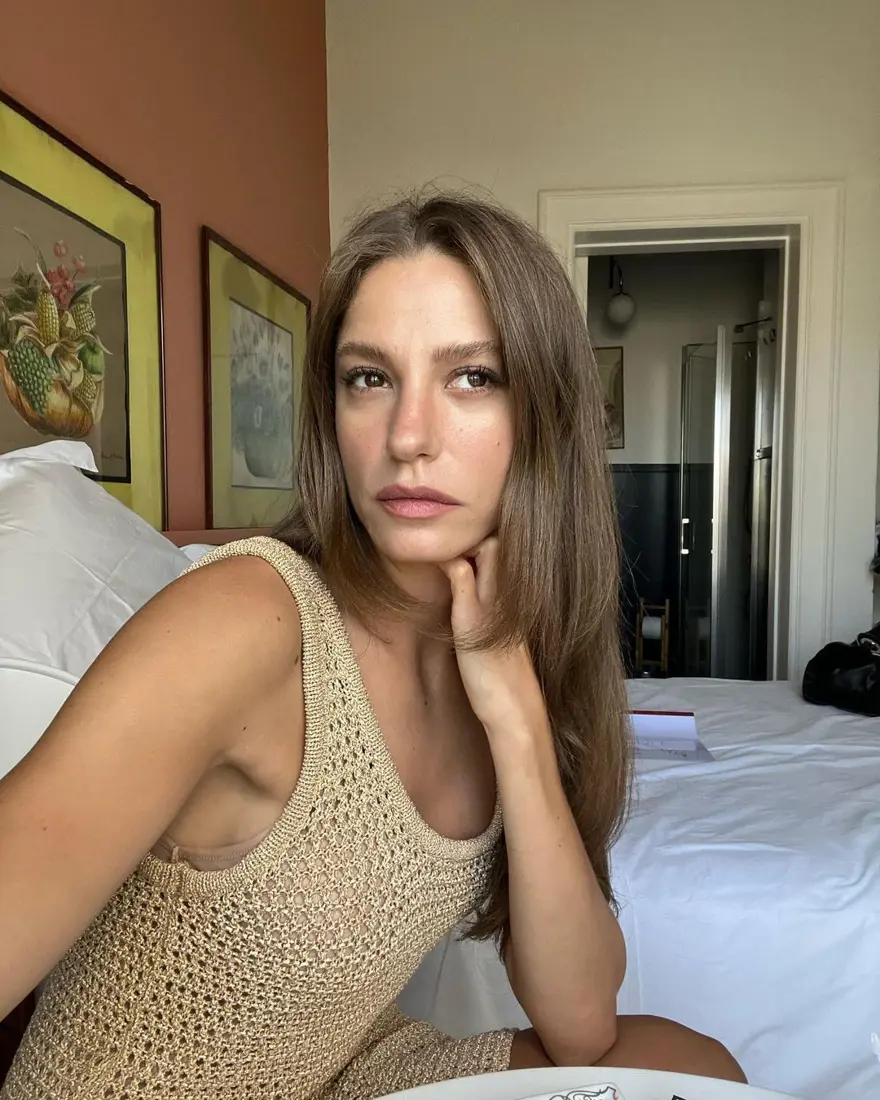 Leoparlı koltuğu gündem olan Serenay Sarıkaya: O fiyatlar doğru değil Leoparlı koltuğu gündem olan Serenay Sarıkaya: O fiyatlar doğru değil