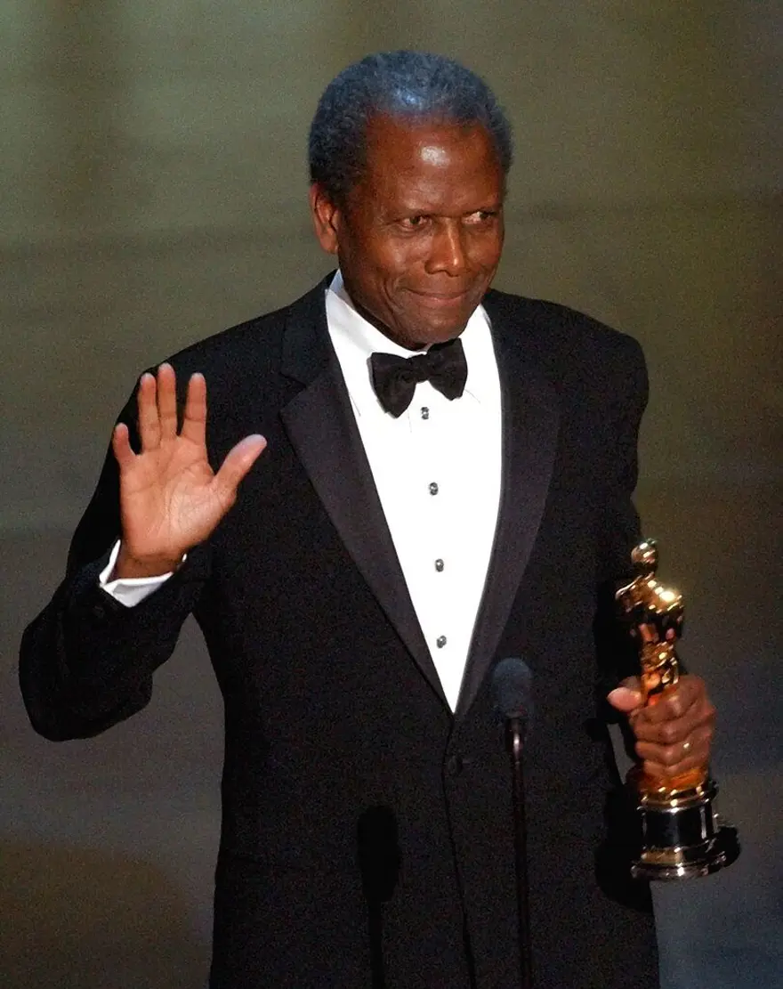 EN İYİ ERKEK OYUNCU ÖDÜLÜ ALAN İLK SİYAHİ 3