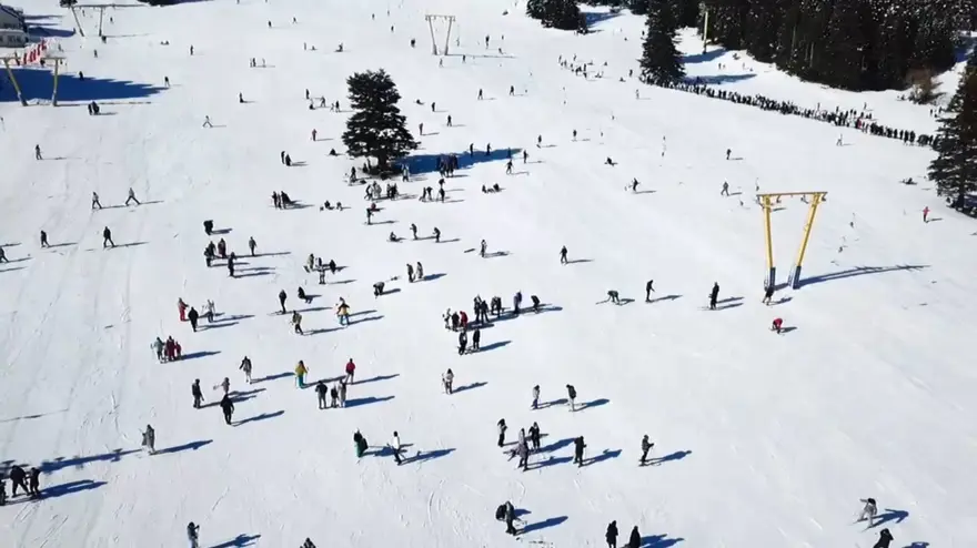 10 bin araç giriş yaptı! Uludağ’da sömestir yoğunluğu 1