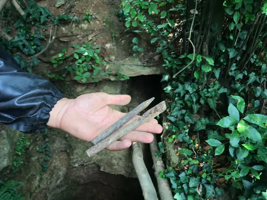 Üsküdar'ın göbeğindeki gizli tünele define talanı 2