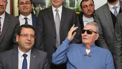 Baykal'dan ilk ziyaret CHP Antalya İl Başkanlığı'na