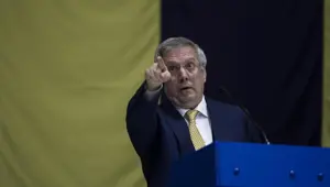 Aziz Yıldırım: Casillas Fenerbahçe’ye gelmek istedi Aziz Yıldırım: Casillas Fenerbahçe’ye gelmek istedi