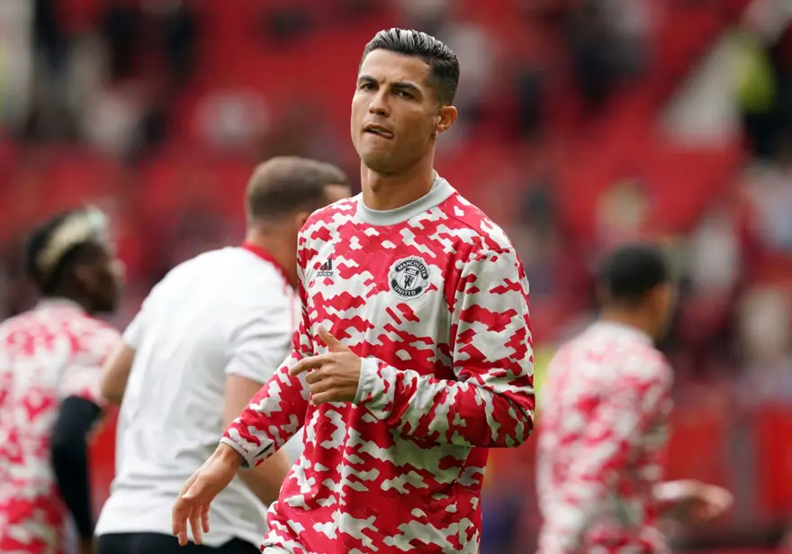Cristiano Ronaldo koyun sesi yüzünden bir haftada ikinci evine taşındı 