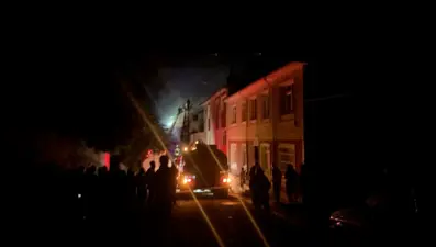 Kırklareli'de binalar alevlere teslim oldu, mahalleli sokağa döküldü