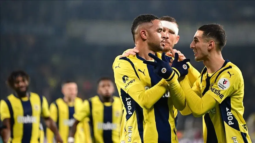 FENERBAHÇE'DE HEDEF 3 PUAN 2