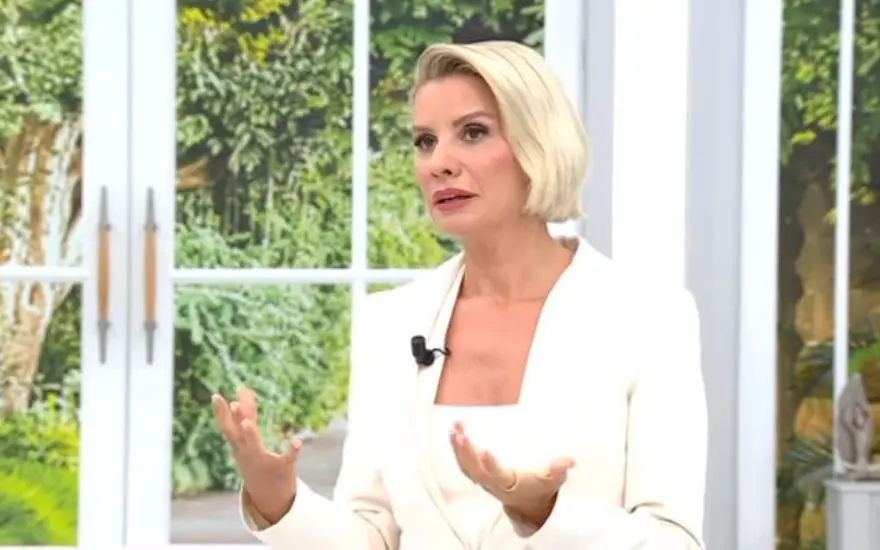 Esra Erol ne zaman başlıyor? 2025 Esra Erol'da yeni sezon tarihi belli mi? 2 Esra Erol ne zaman başlıyor? 2025 Esra Erol'da yeni sezon tarihi belli mi? 2