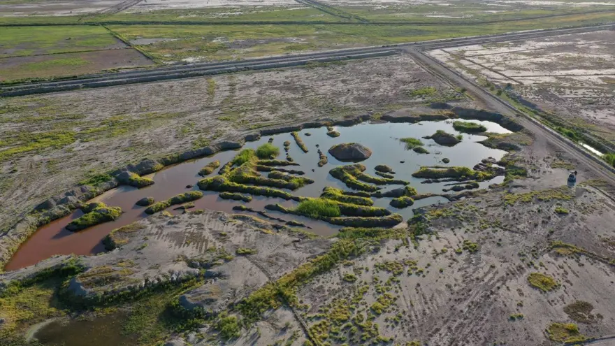 Ağrı Dağı eteklerindeki renkli sulak alanlar ilgi çekiyor 9