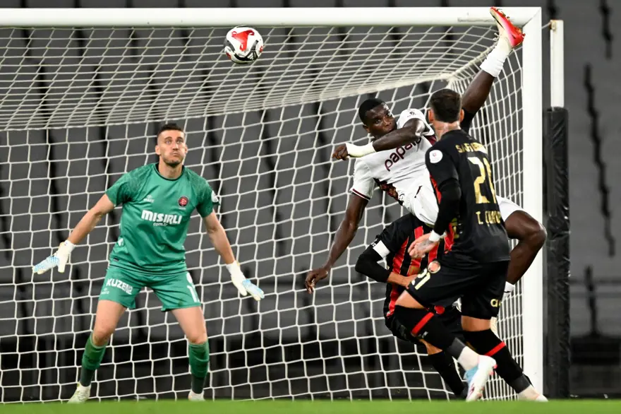 Paul Onuachu'nun jeneriklik golü dünyada gündem oldu 