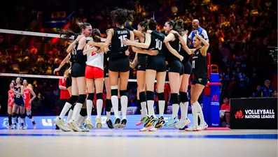 Filenin Sultanları, Çekya'yla karşılaşacak