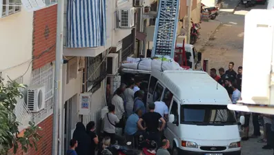 310 kiloydu, yatağa bağımlıydı... Cenazesi eşya taşıma asansörüyle çıkarılabildi