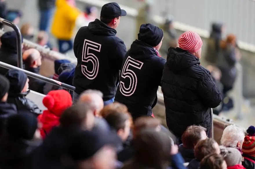 Bayern Münih tarihinde ilk: Beckenbauer anısına 5 numara emekliye ayrıldı 