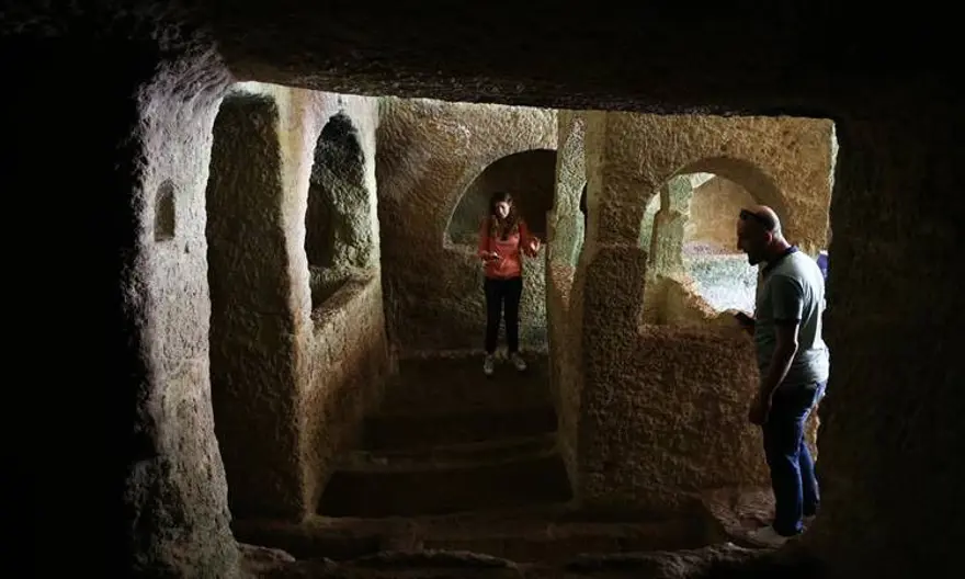 vespasianus titus tüneli, titus tüneli nerede, titus tüneli'nin özelliği, titus tüneli nasıl gidilir, beşikli mağara 5