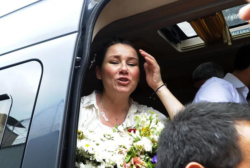 Deniz Seki'den tahliye sonrası ilk açıklama: Ne olur canımı yakmayın 19