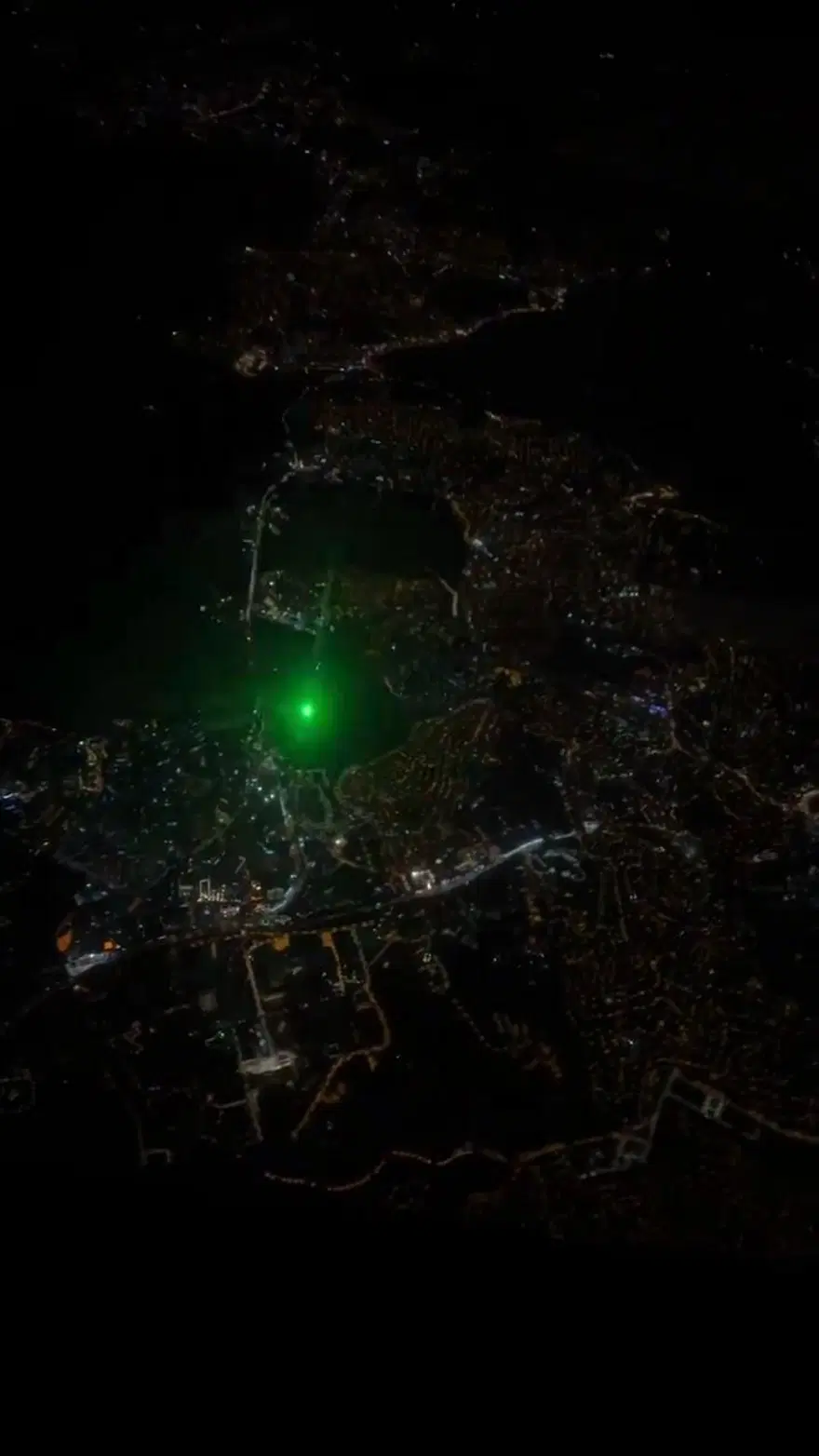 İstanbul uçağına lazer ışıklı taciz 1