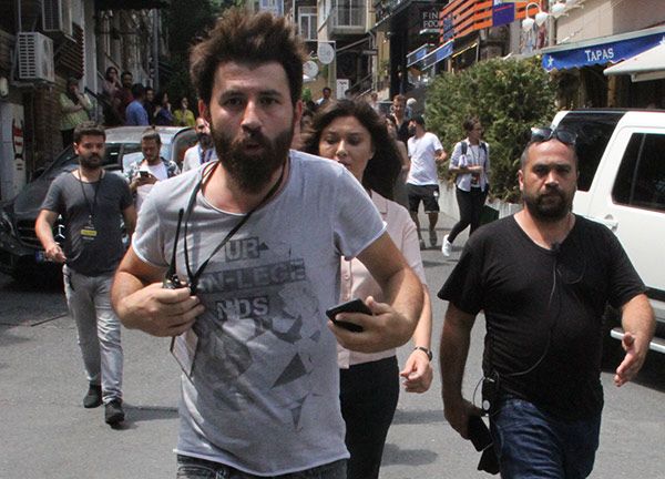 Nurgul Yeşilçay'a 20 kişilik etten duvar (Sette gerginlik)