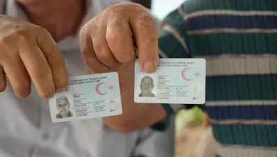 Babasıyla aynı isme sahip olduğu için muhtarlığı düştü