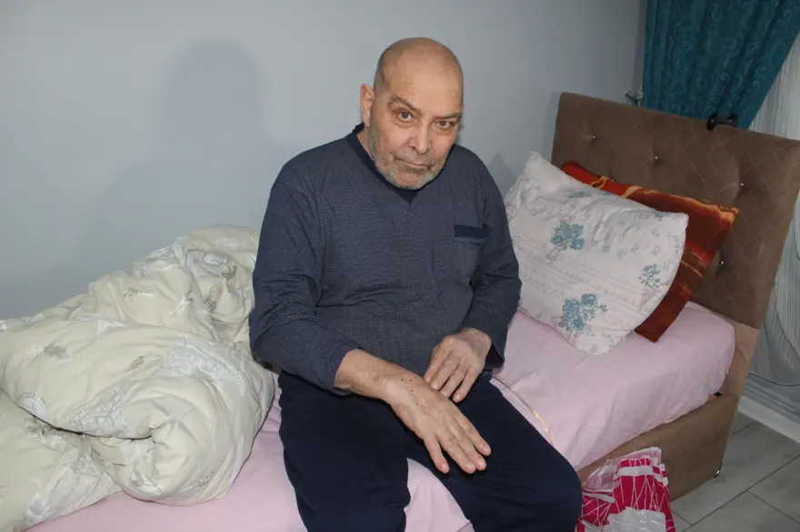 Atatürk'e benzerliğiyle dikkat çeken Göksel Kaya'ya eşinden dayak: 'Geber' dedi, yumruk ve tekme attı 2