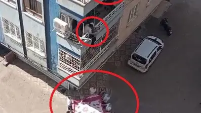 Down sendromlu çocuğu komşusu kurtardı