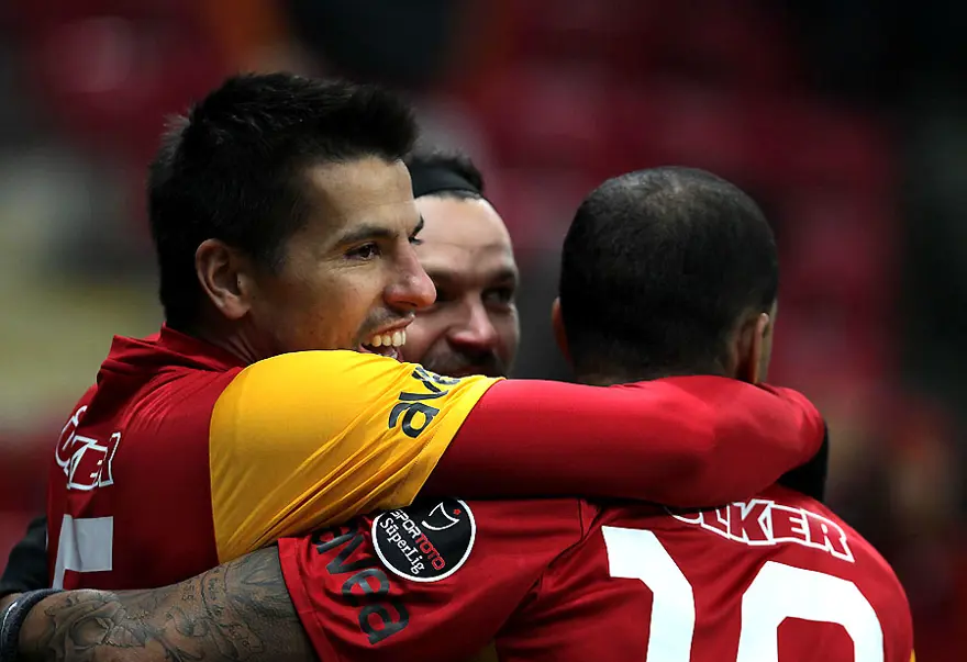 Galatasaray 9'da 9 yaptı 5 Galatasaray 9'da 9 yaptı 5