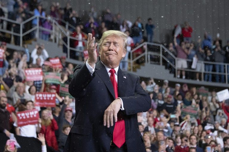 Donald Trump: Gençliğimde beni Elvis Presley'e benzetirlerdi (Birbirine ikiz kadar benzeyen ünlüler)