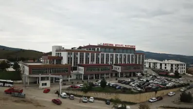 Zonguldak'ta karın ağrısıyla gelen 16 yaşındaki çocuk doğum yaptı!