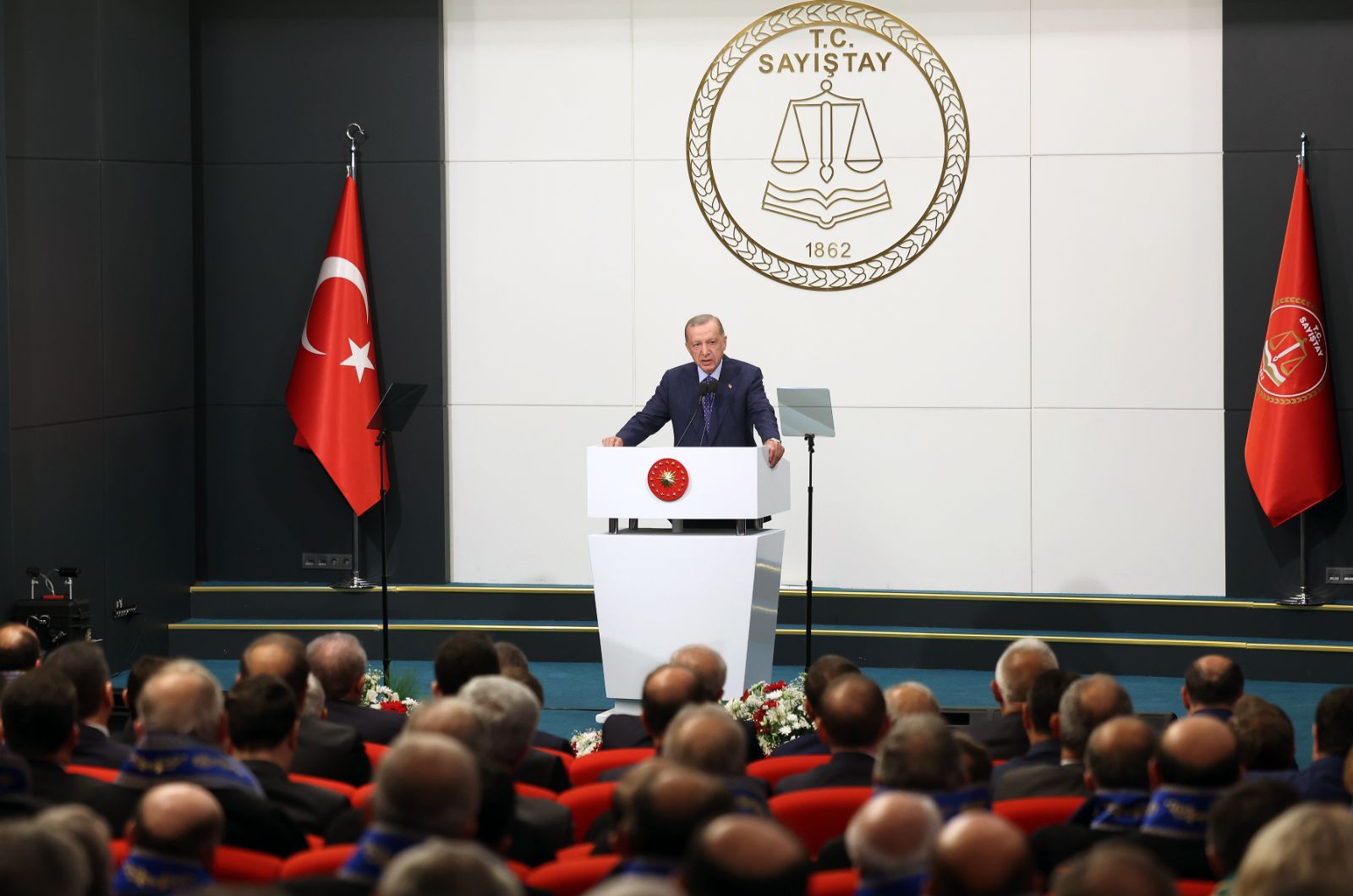 Cumhurbaşkanı Erdoğan: Türk demokrasisi seçimin en büyük kazananı oldu
